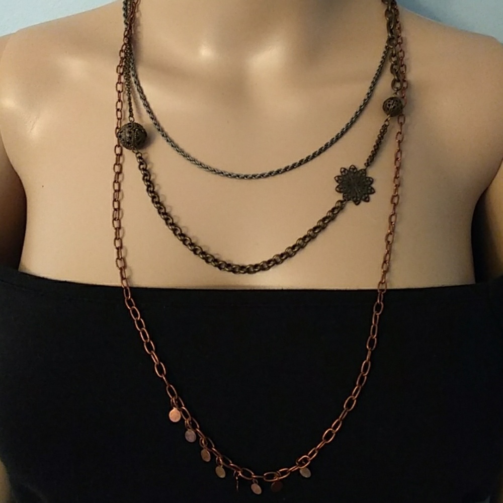 Multi layered string necklace